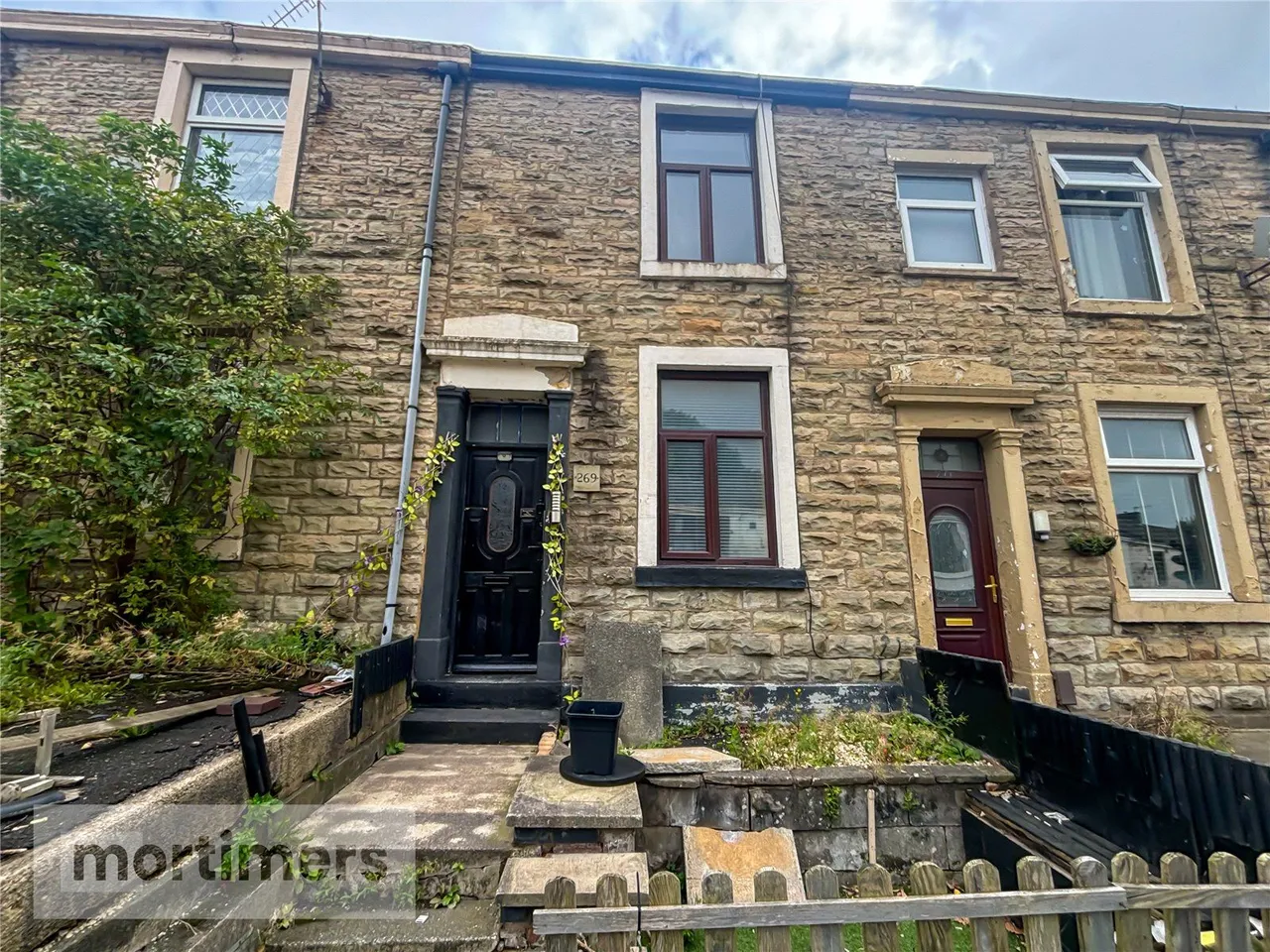 2 bed house for sale, Bolton Road, Blackburn, BB2