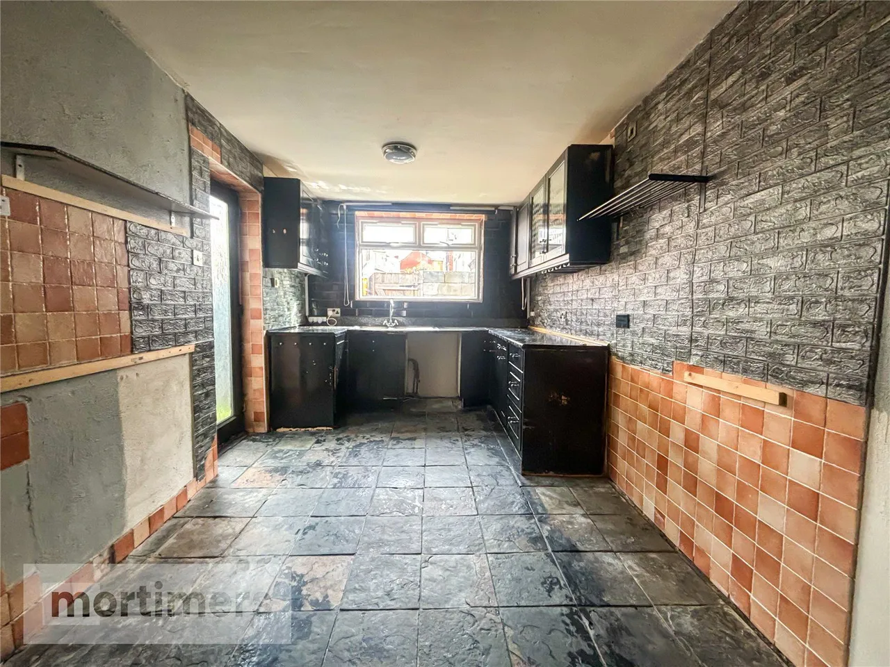 Bolton Road, Blackburn, BB2, photo 4