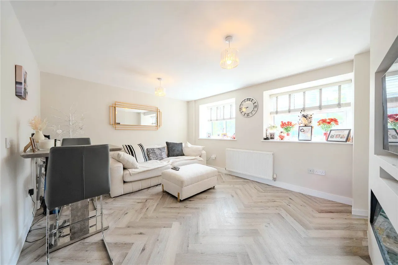 Sterling Rise, Morley, LS27, photo 4