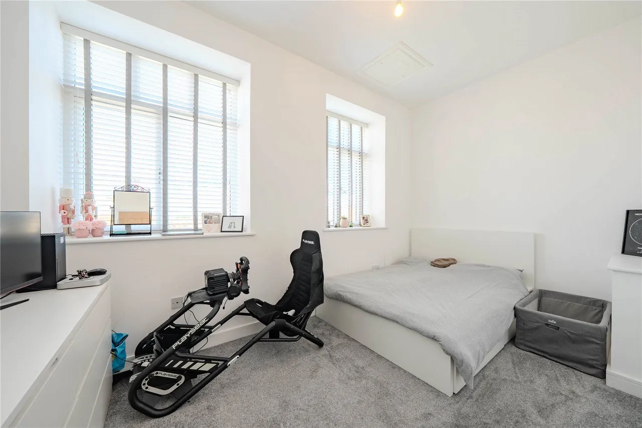 Sterling Rise, Morley, LS27, photo 9