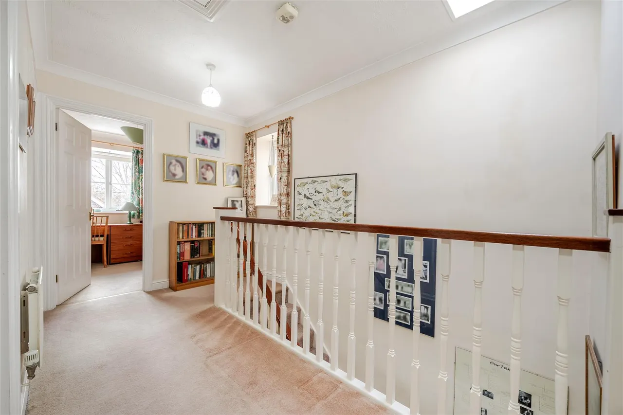 Gainsborough Mews, Titchfield, photo 11