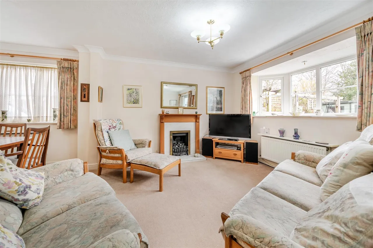 Gainsborough Mews, Titchfield, photo 6