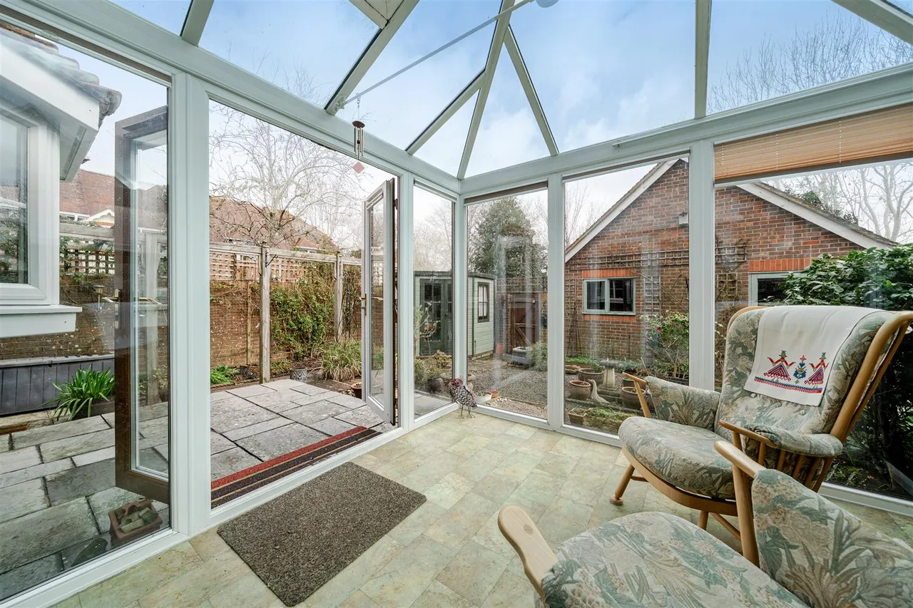 Gainsborough Mews, Titchfield, photo 8