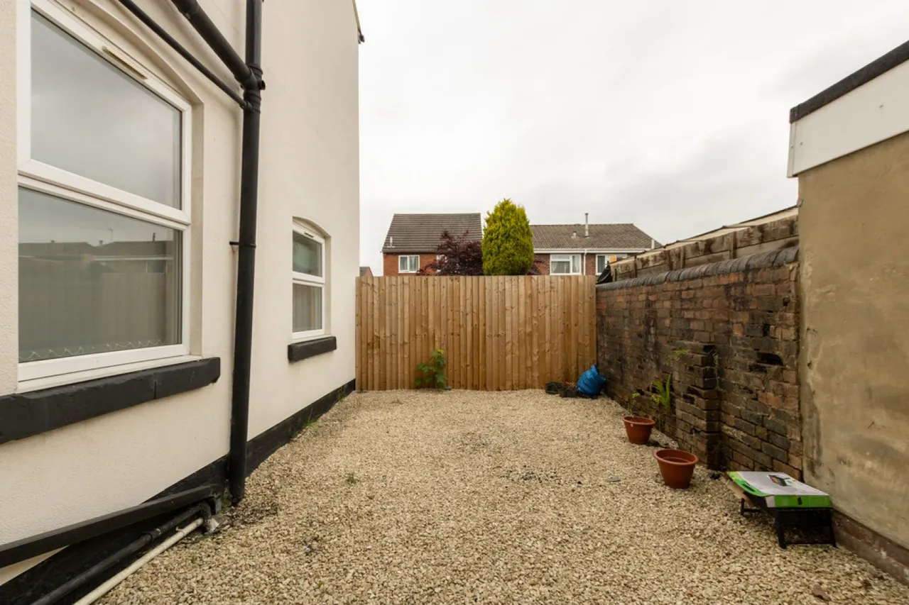 Bloxwich Road South, Willenhall, WV13, photo 5