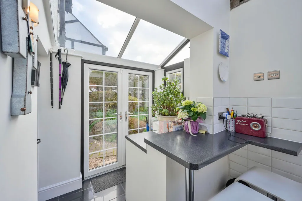 Walsall Road, Great Wyrley, WS6, photo 11