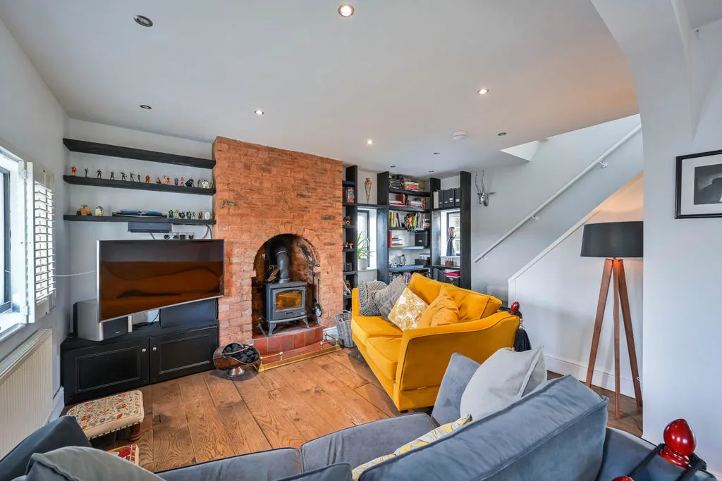Walsall Road, Great Wyrley, WS6, photo 3