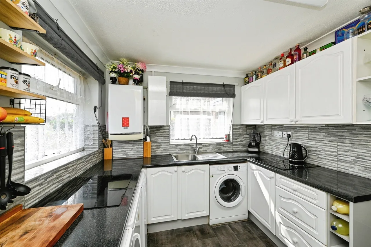 Kenwood Road South, Heacham, King's Lynn, photo 4