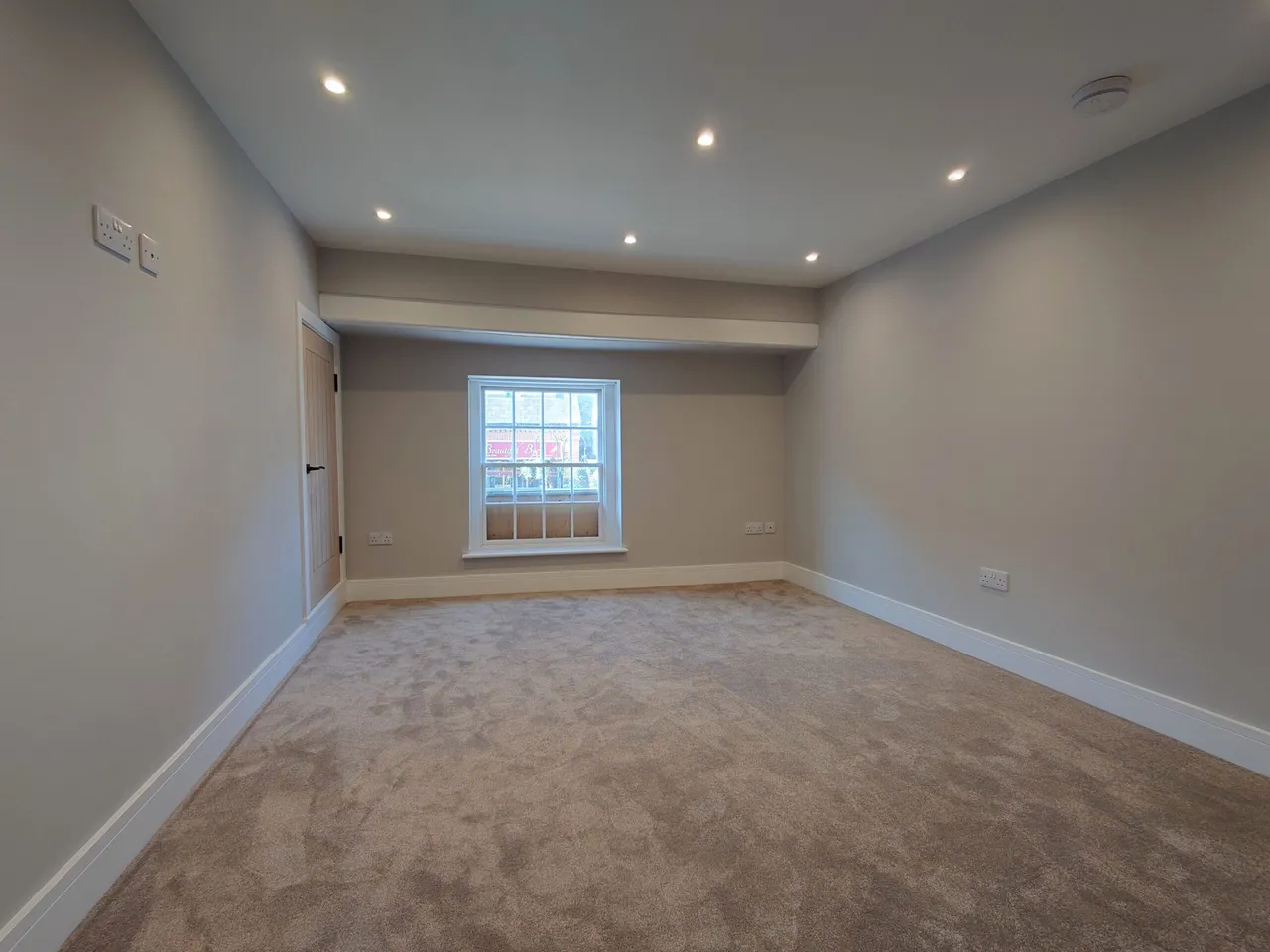 Bury St Edmunds, Suffolk, IP33 1SQ, photo 2