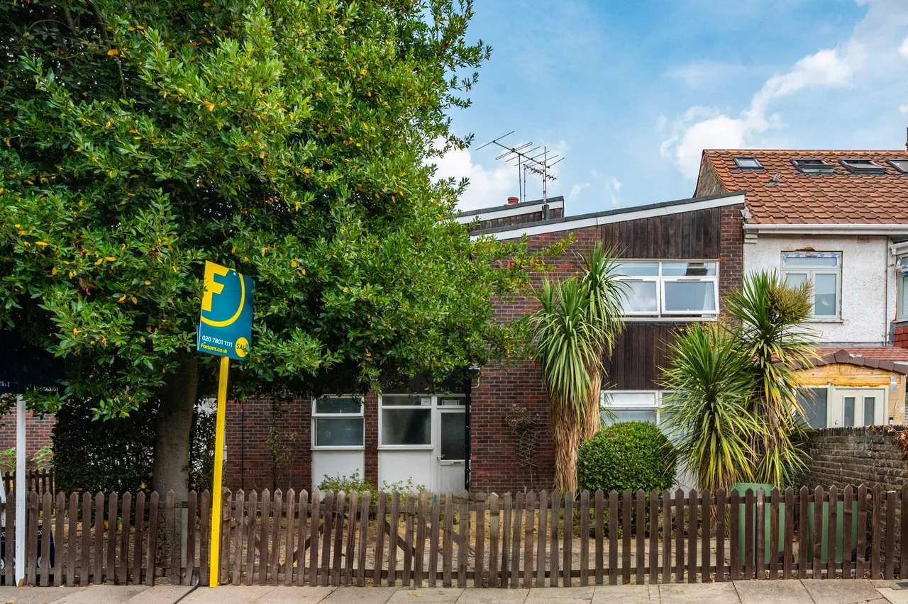 Wix's Lane, SW4, photo 3