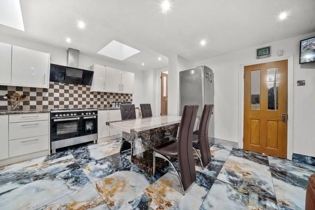Hatherley Road, London, E17, photo 7