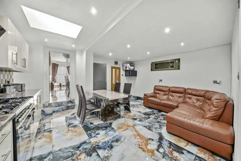 Hatherley Road, London, E17, photo 6