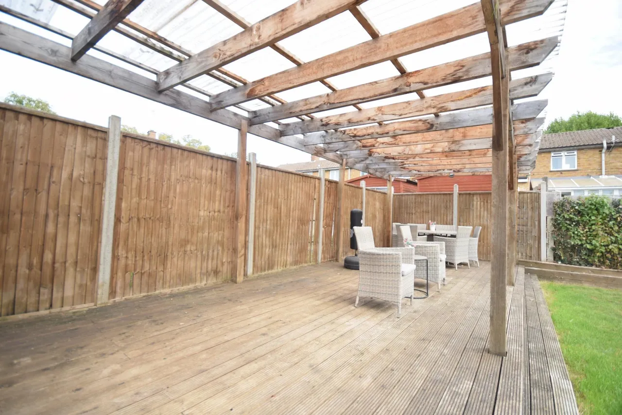 Bishops Rise, Hatfield, AL10, photo 17