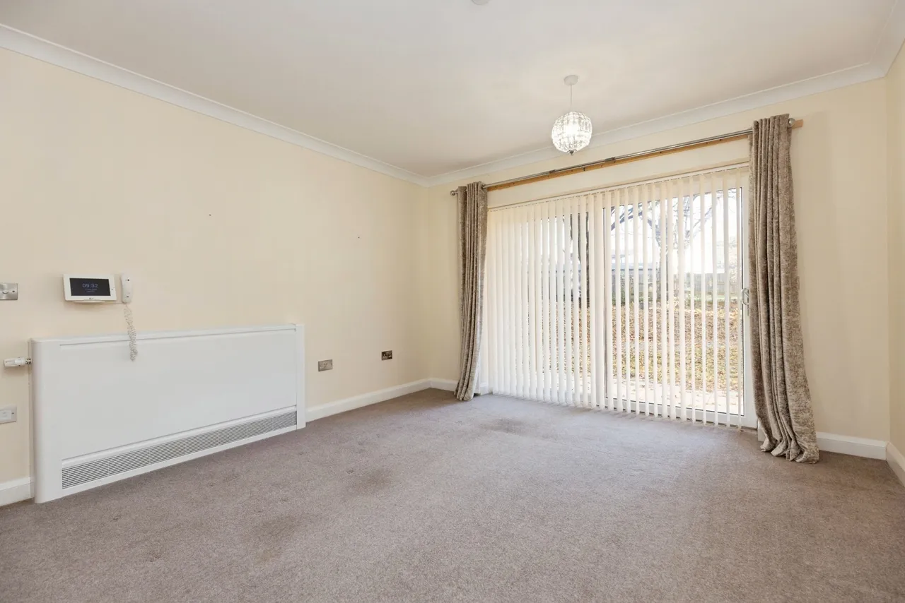 PARK GARDENS, Bath Road, Banbury, Oxfordshire, OX16, photo 6