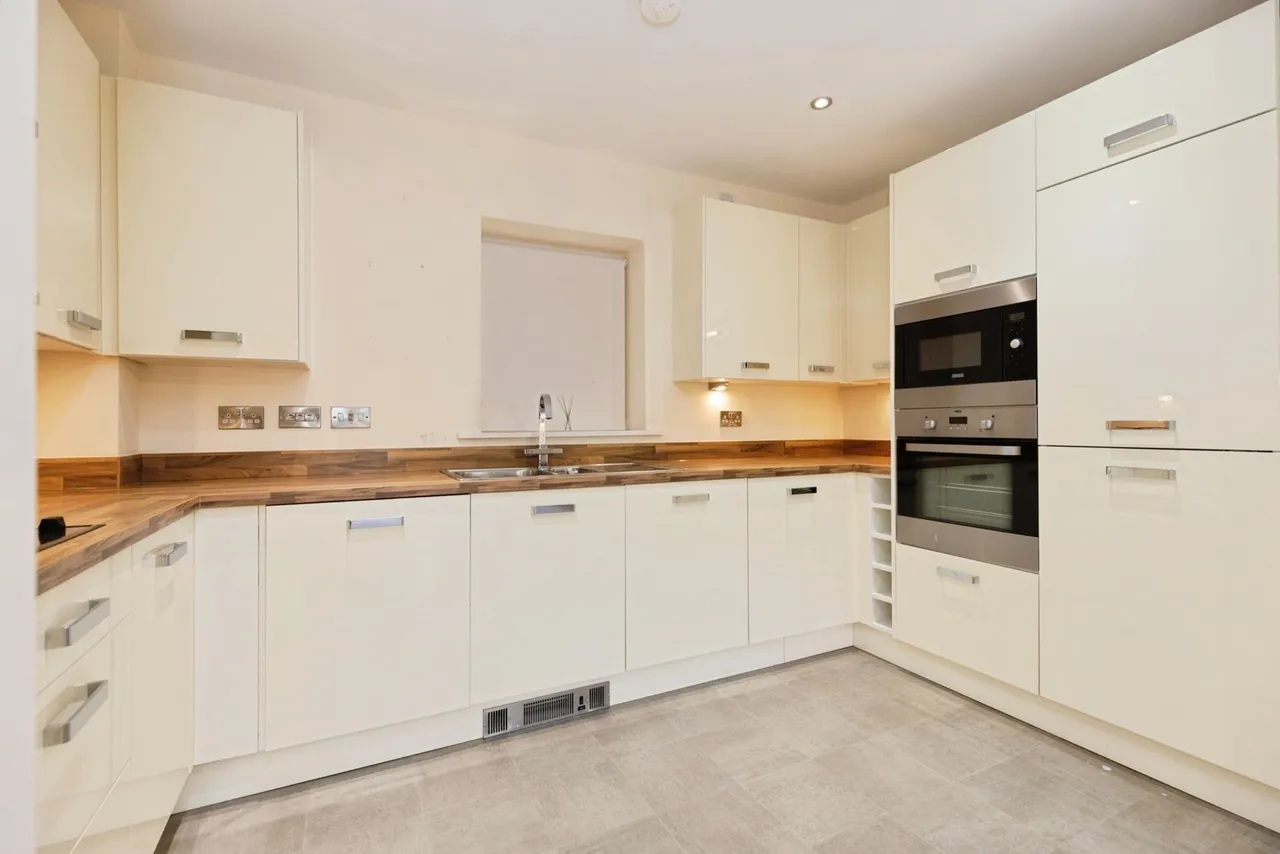 PARK GARDENS, Bath Road, Banbury, Oxfordshire, OX16, photo 3