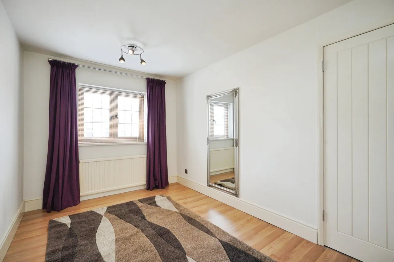 The Callis, Ashby-de-la-Zouch, LE65, photo 6