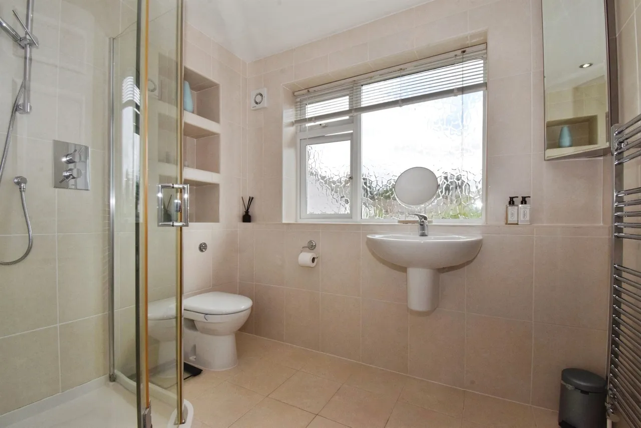 Hollies Way, Thurnby, LE7, photo 19
