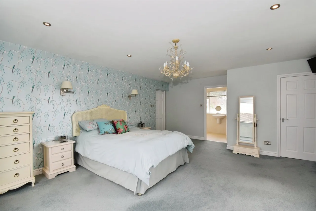 Hollies Way, Thurnby, LE7, photo 18