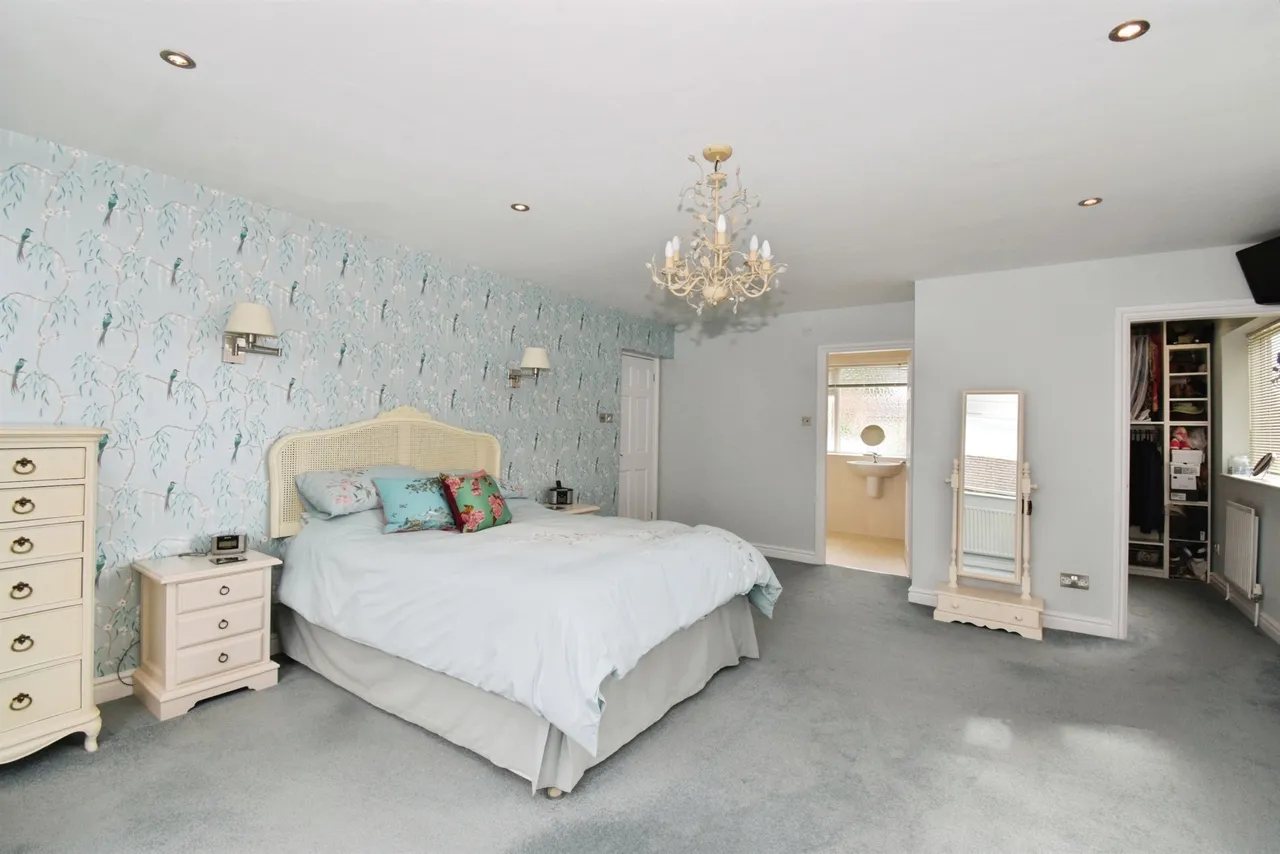 Hollies Way, Thurnby, LE7, photo 17