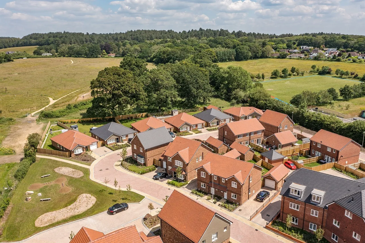 Edmondsham Road, Fordingbridge, BH31, photo 11