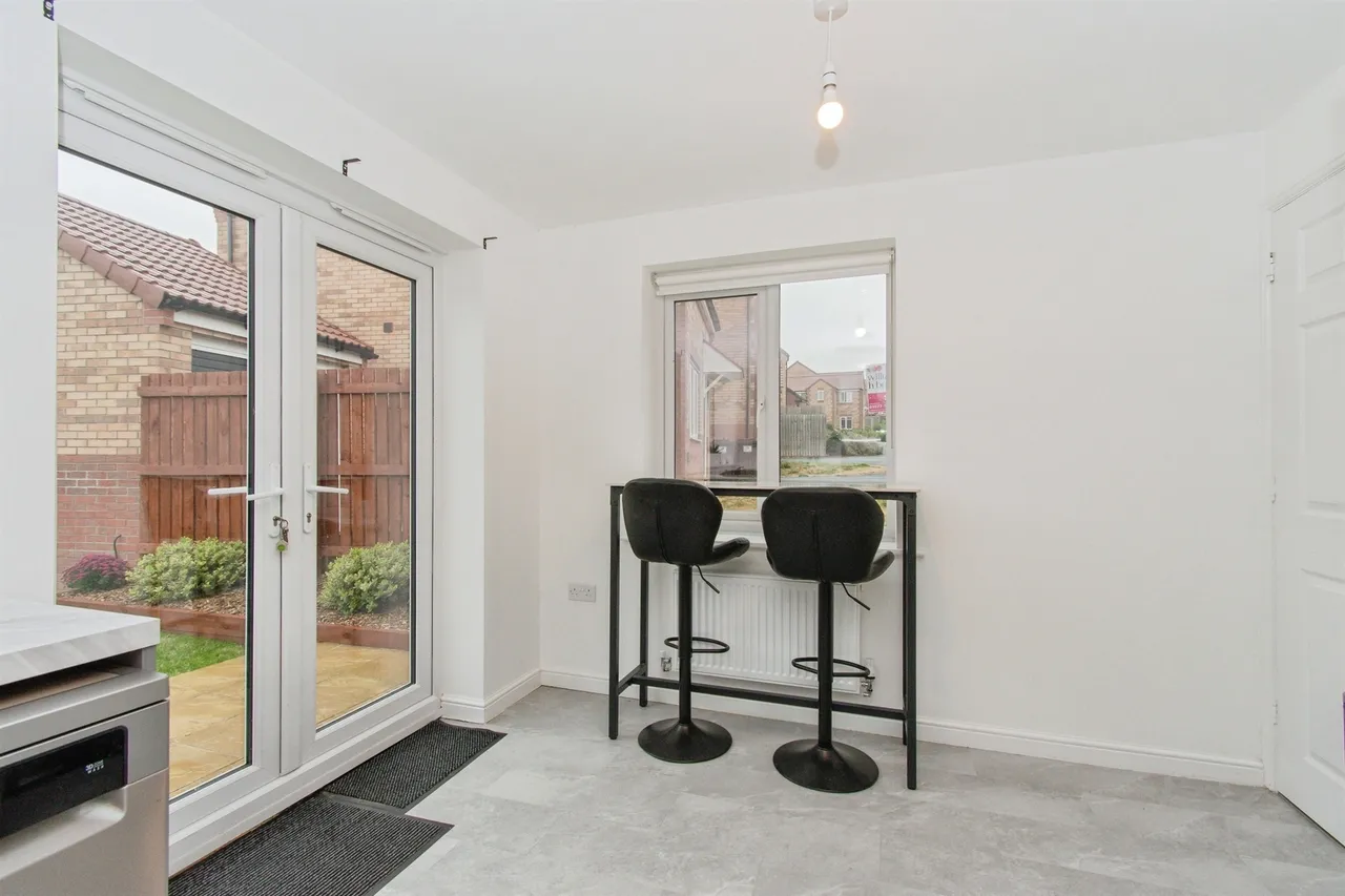 Oak Tree Way, KNOTTINGLEY, photo 12