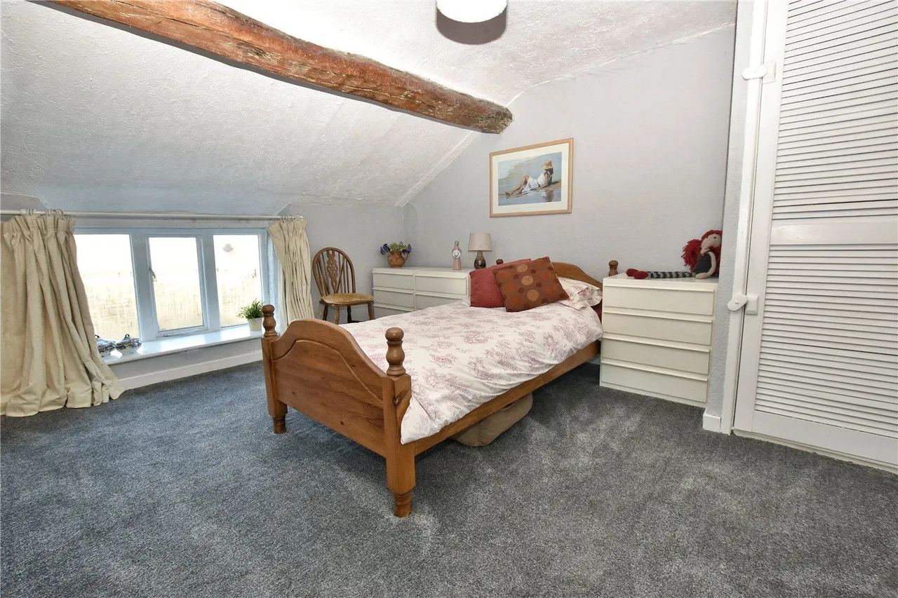 New Mills Road, Hayfield, SK22, photo 6