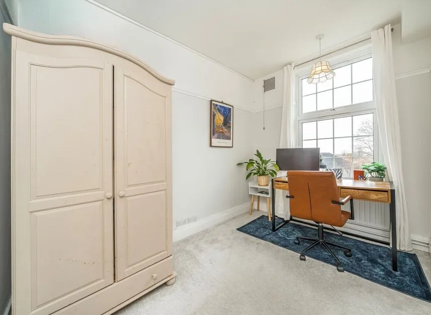 Streatham Hill, Streatham Hill, SW2, photo 6