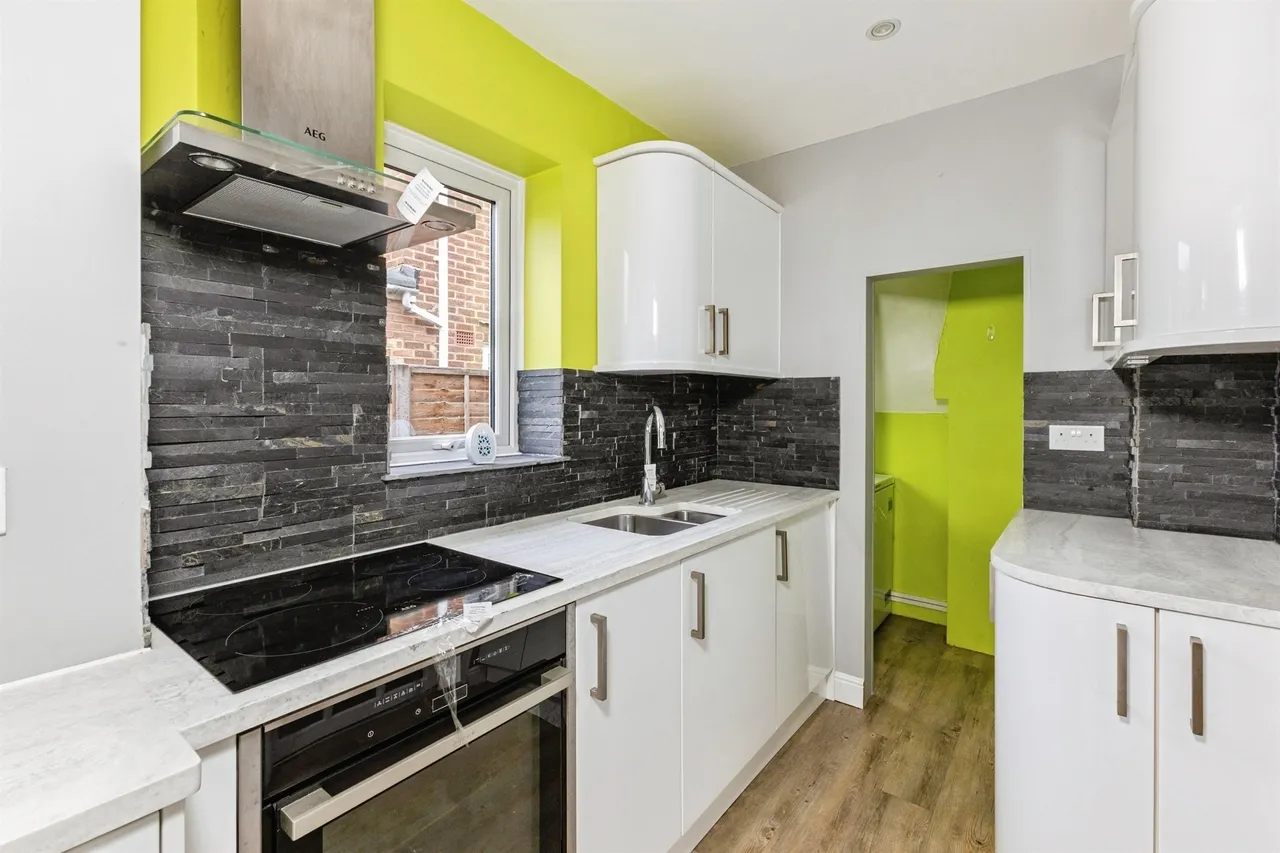 Greenfields Road, Reading, RG2, photo 6