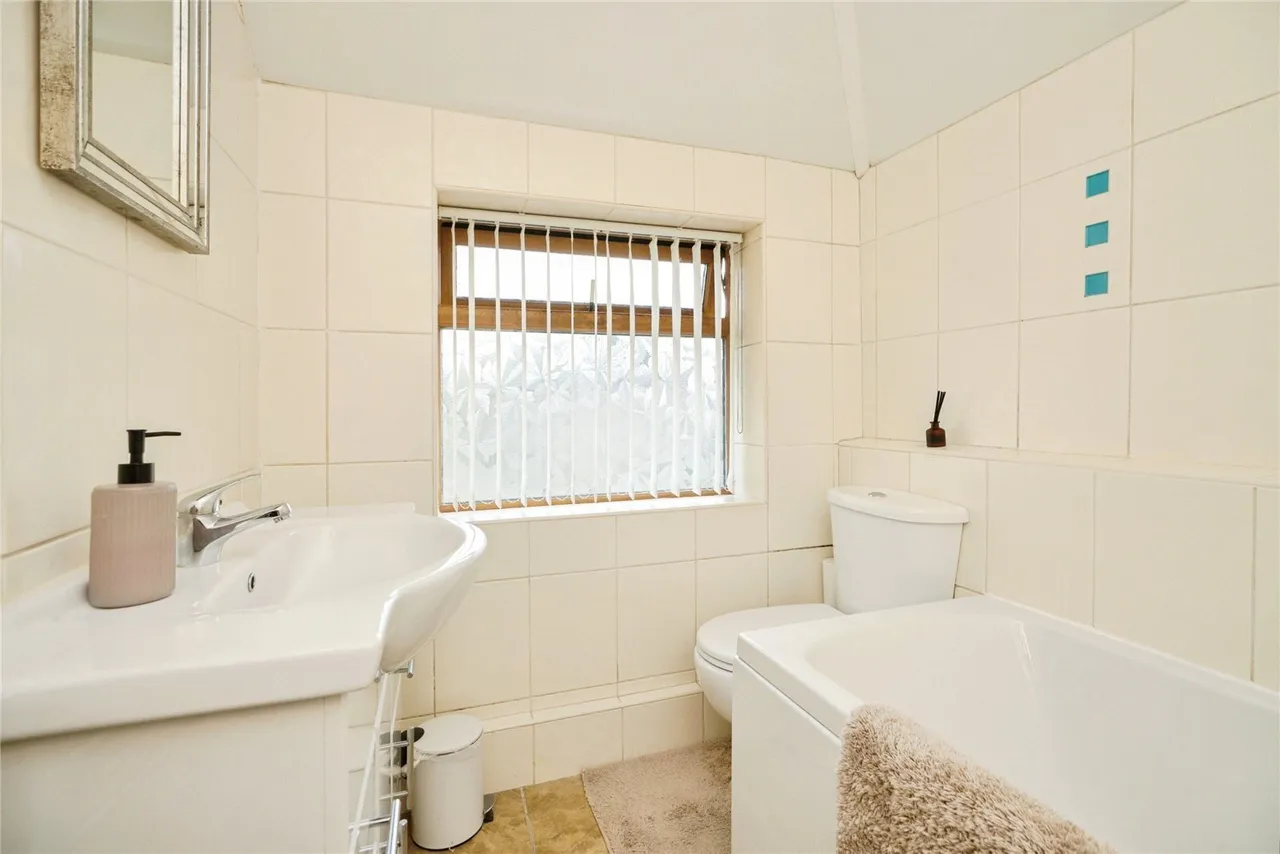 Marl Drive, Llandudno Junction, LL31, photo 16