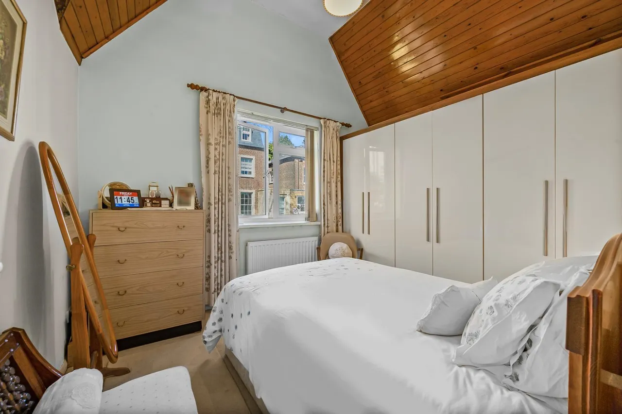 Willow Road, Hampstead, NW3, photo 3