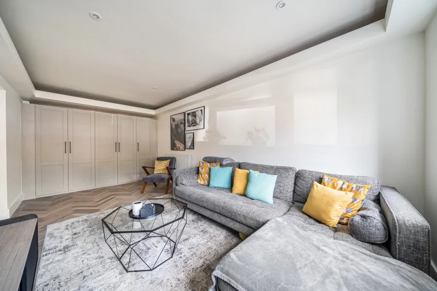 Lovelace Drive, Woking, GU22, photo 5