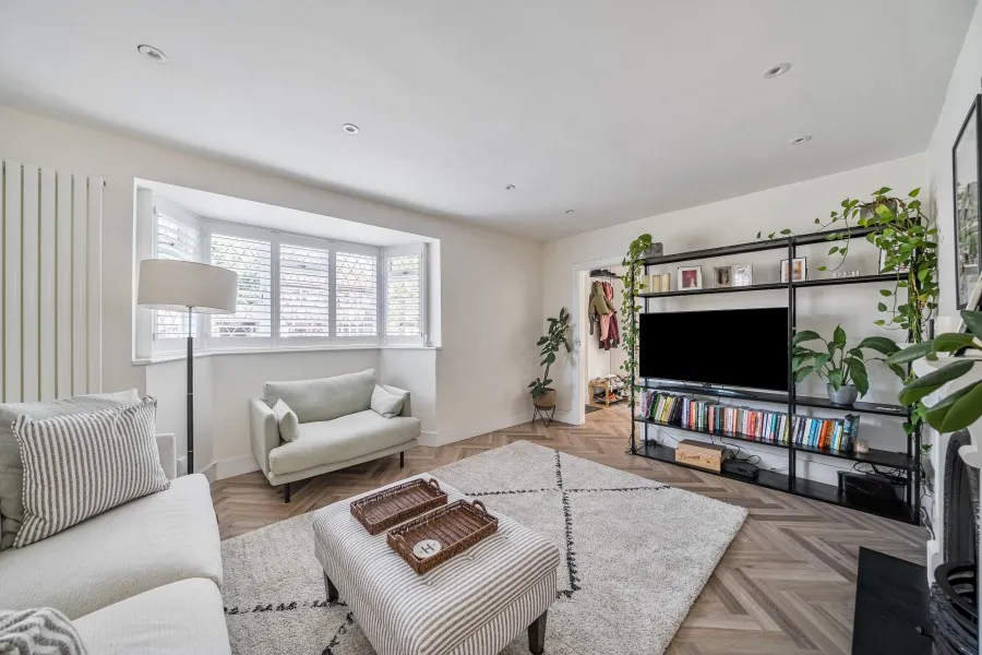 Lovelace Drive, Woking, GU22, photo 9
