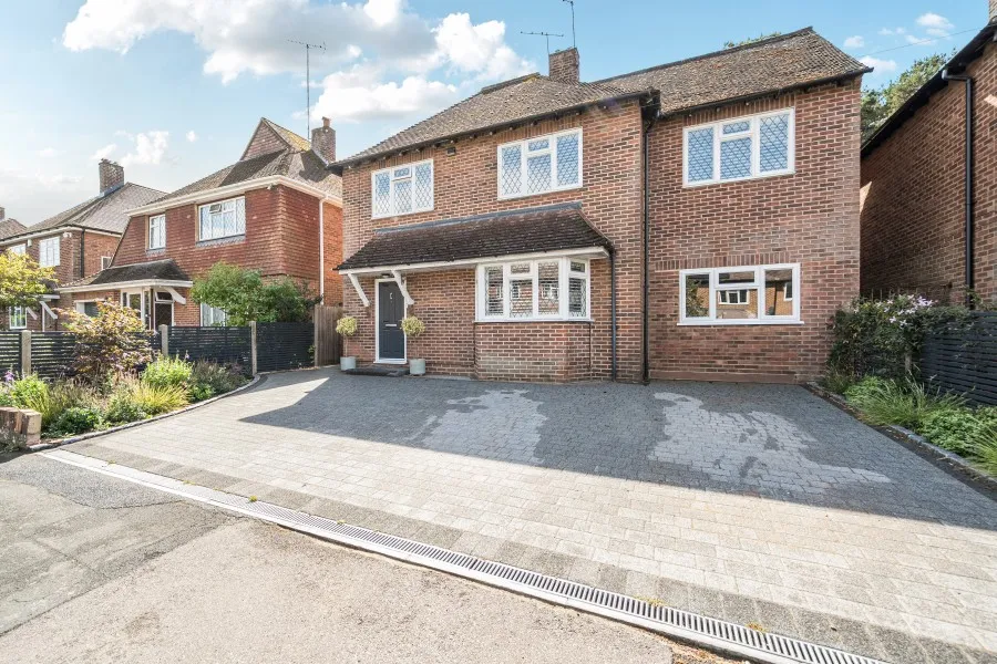 Lovelace Drive, Woking, GU22, photo 20