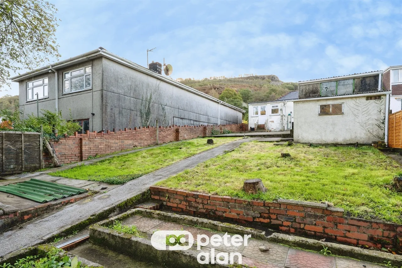 Lletty Dafydd Neath, SA11, photo 8