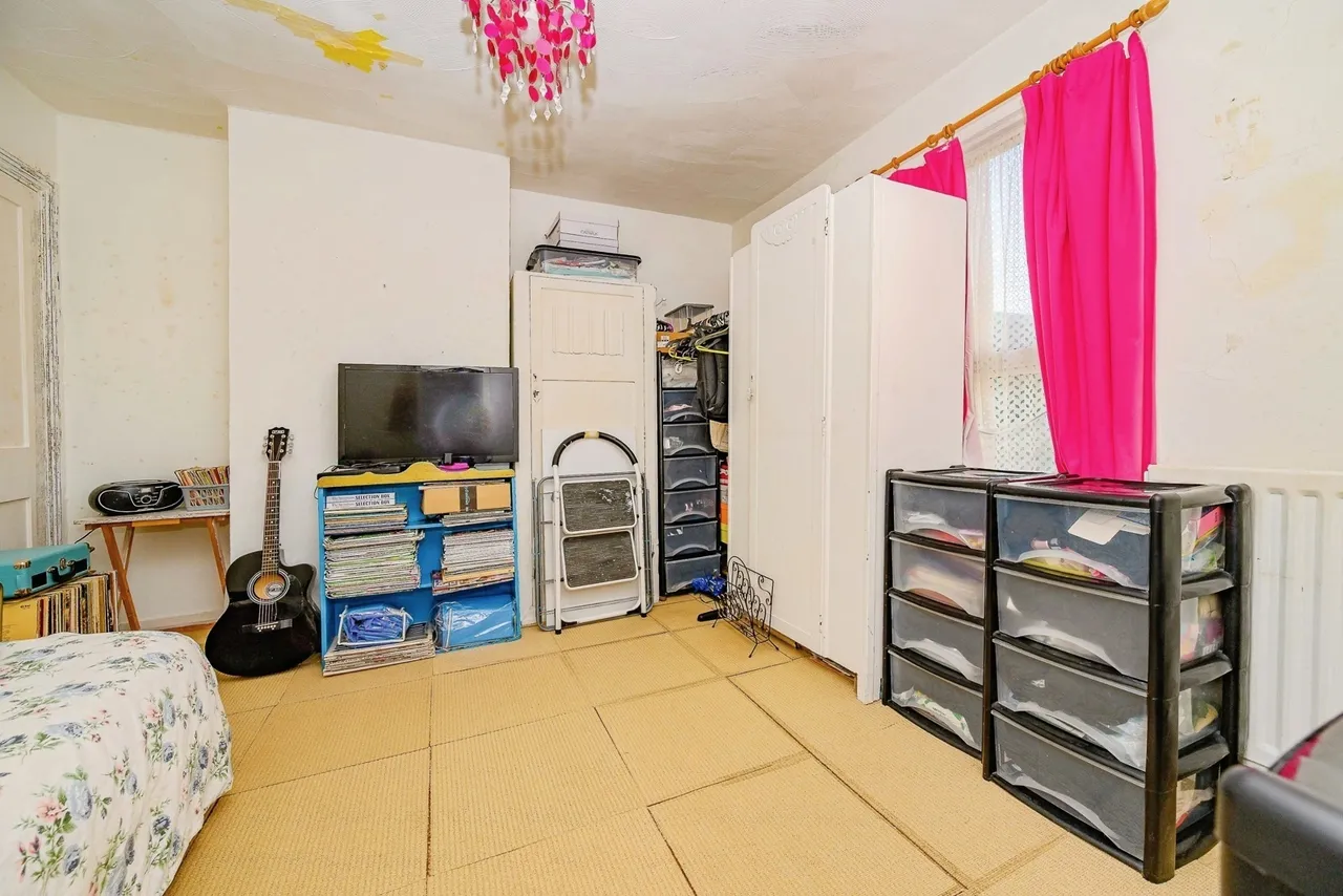 Mount Pleasant Road, Luton, Bedfordshire, LU3, photo 9