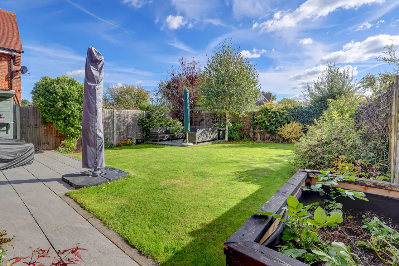 Parish Piece, High Wycombe, HP15, photo 12