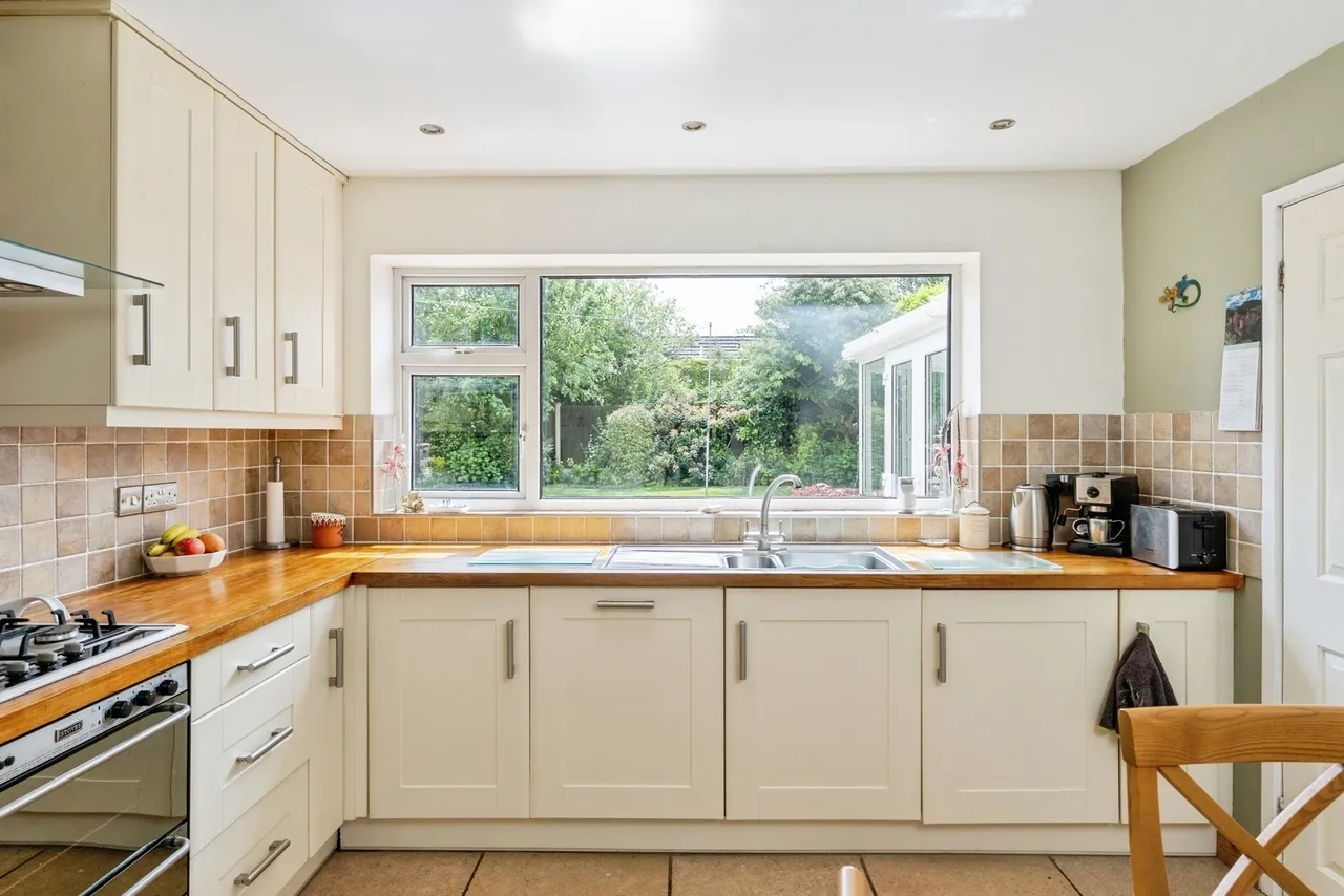 Moss Close, Willaston, CH64, photo 5
