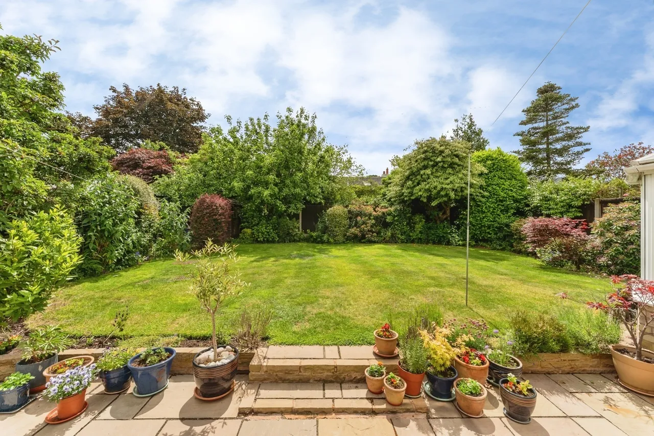Moss Close, Willaston, CH64, photo 4