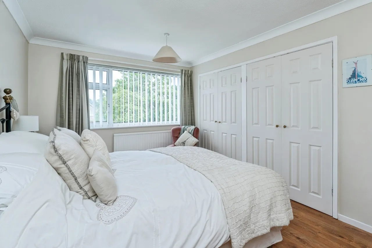 Moss Close, Willaston, CH64, photo 16