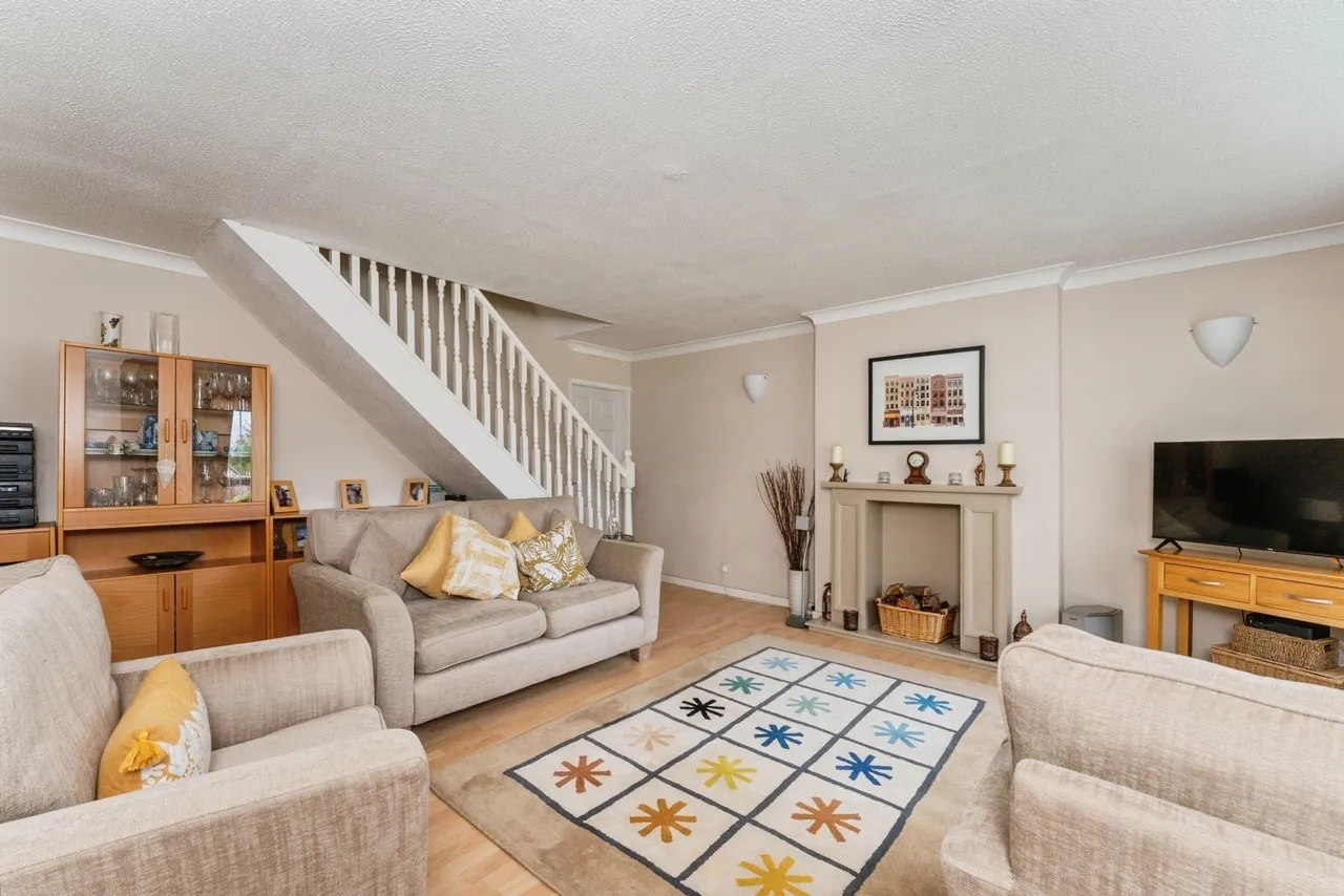 Moss Close, Willaston, CH64, photo 9