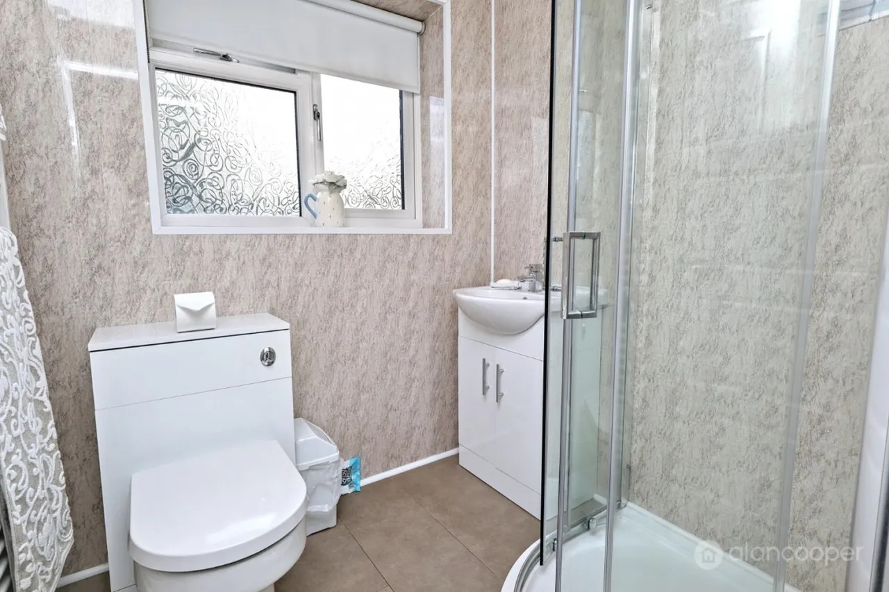 Girtin Close, Bedworth, CV12, photo 17