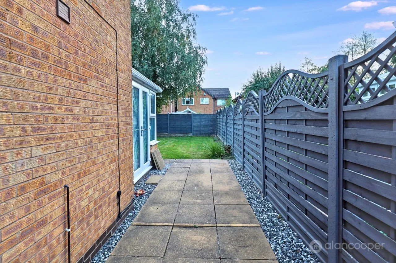Girtin Close, Bedworth, CV12, photo 18