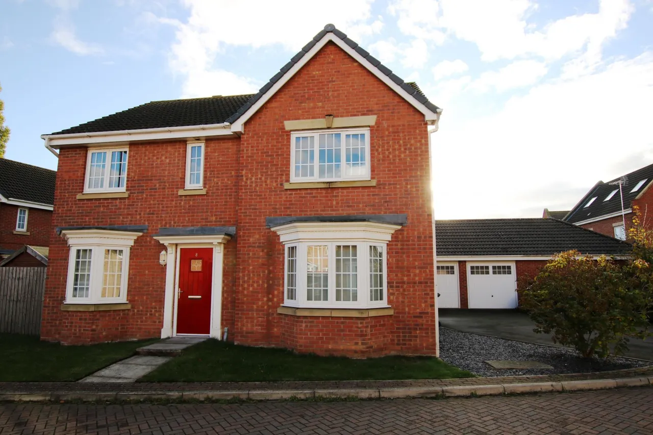 4 bed house to rent, Augustus Close, North Hykeham, LN6