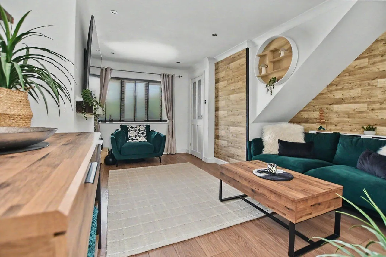 Birchfields Rise, Leeds, LS14, photo 4
