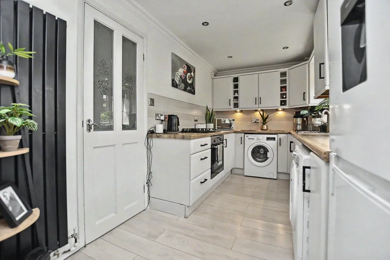 Birchfields Rise, Leeds, LS14, photo 9