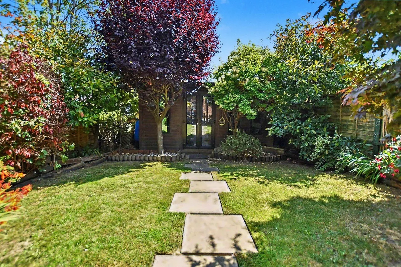 Birchfields Rise, Leeds, LS14, photo 8