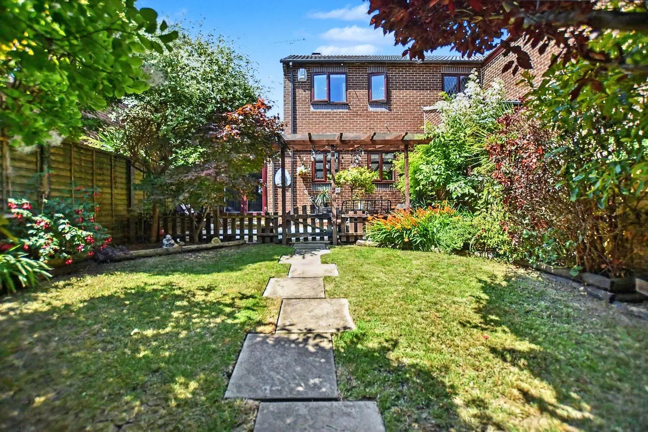 Birchfields Rise, Leeds, LS14, photo 14
