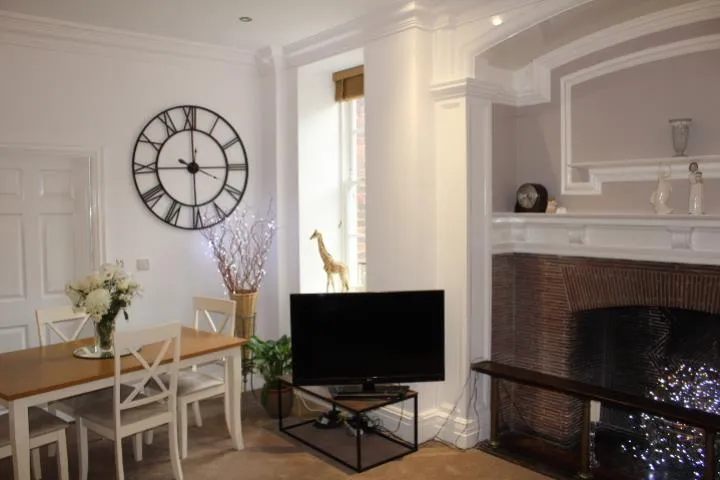 The Hill, Sandbach Heath, CW11, photo 9