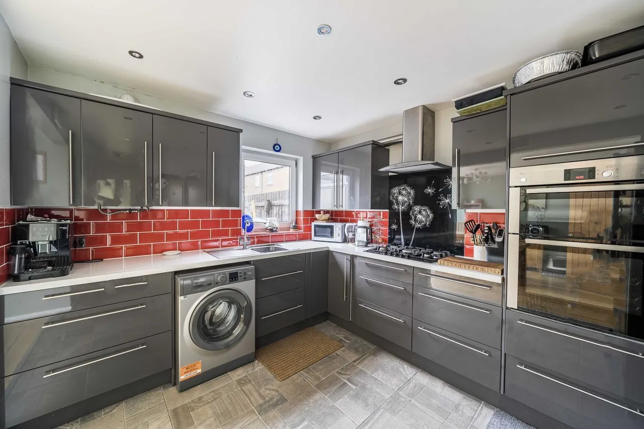 Pinmore, Frome, BA11, photo 4