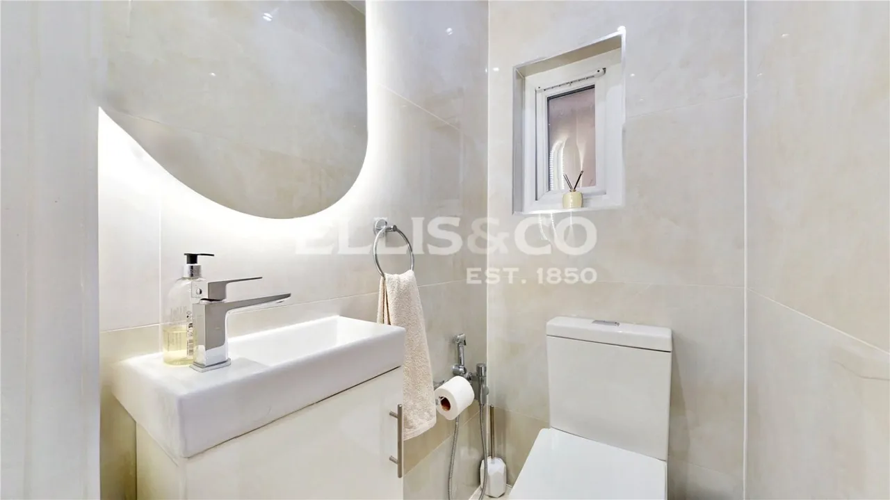 Bowrons Avenue, Wembley, HA0, photo 16