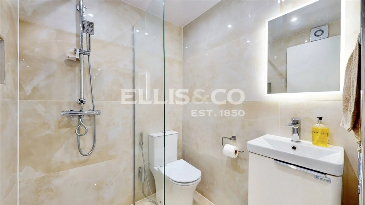 Bowrons Avenue, Wembley, HA0, photo 20